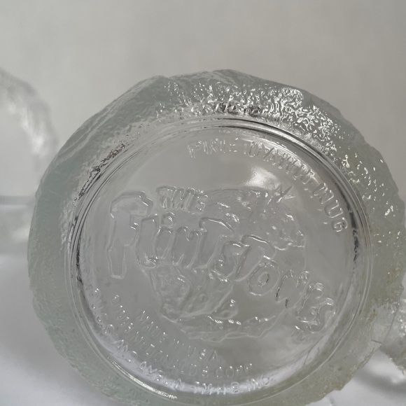 Flintstone themed Ronald McDonald frosted glass mugs. - Picture 4 of 5